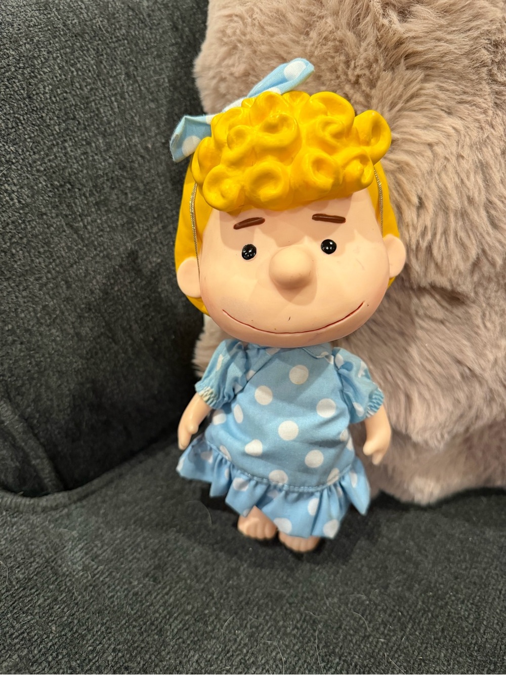 Madame Alexander Peanuts Gang Sally doll
